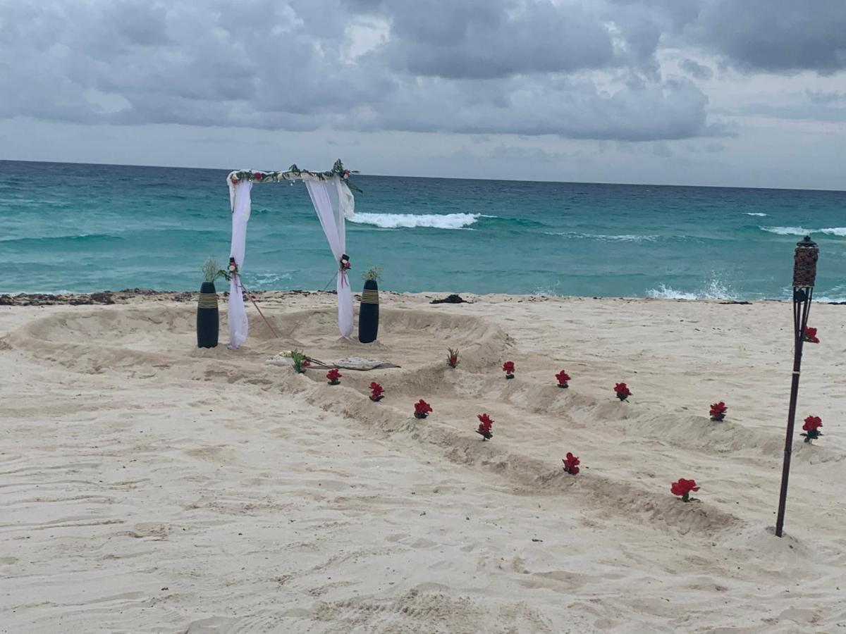 Preciosos Estudio Vista Al Mar O Jardin Cancun Exterior photo
